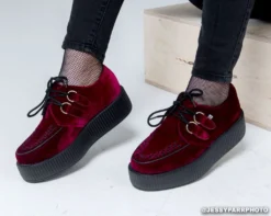 Dark Red Velvet Creeper