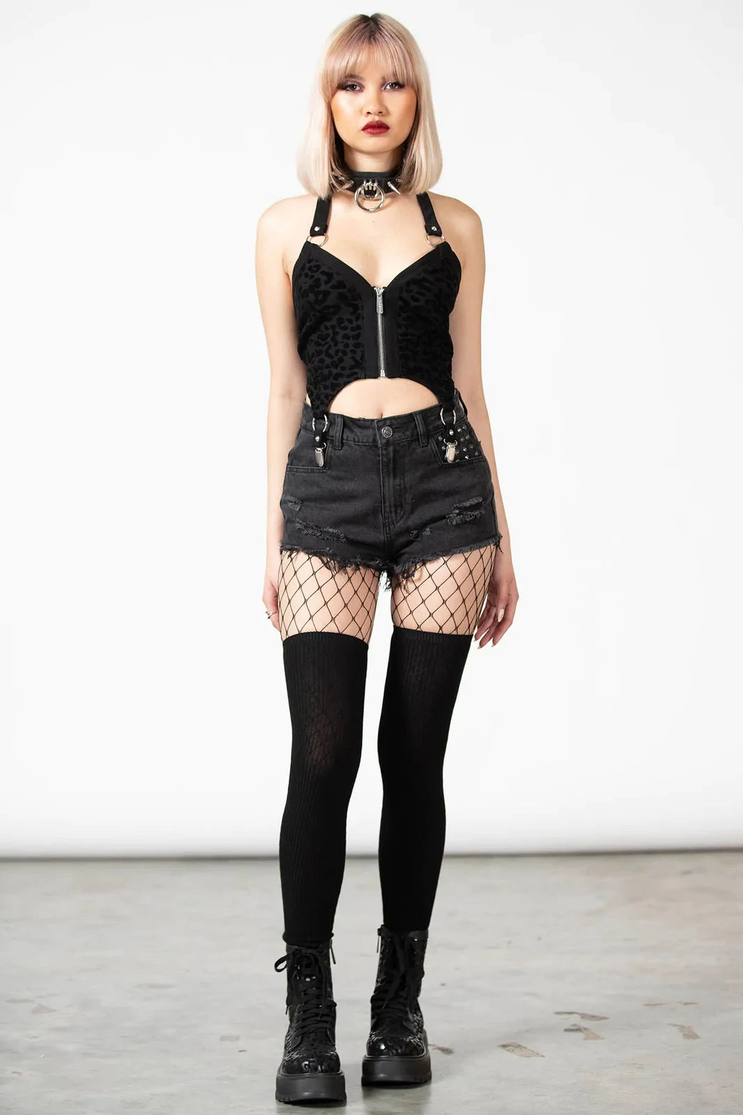 Wild Instinct Leopard Halter Top 4 Wild Instinct Leopard Halter Top - Image 4